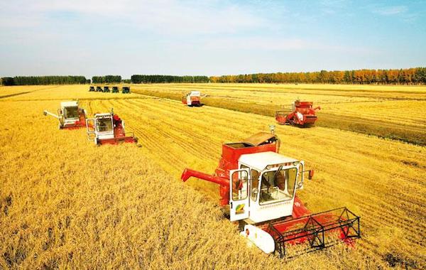 现代化农业设备促进乡村振兴的开展.jpeg 现代化农业设备促进乡村振兴的开展.jpeg